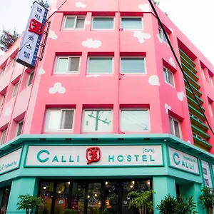  Hostel Calli